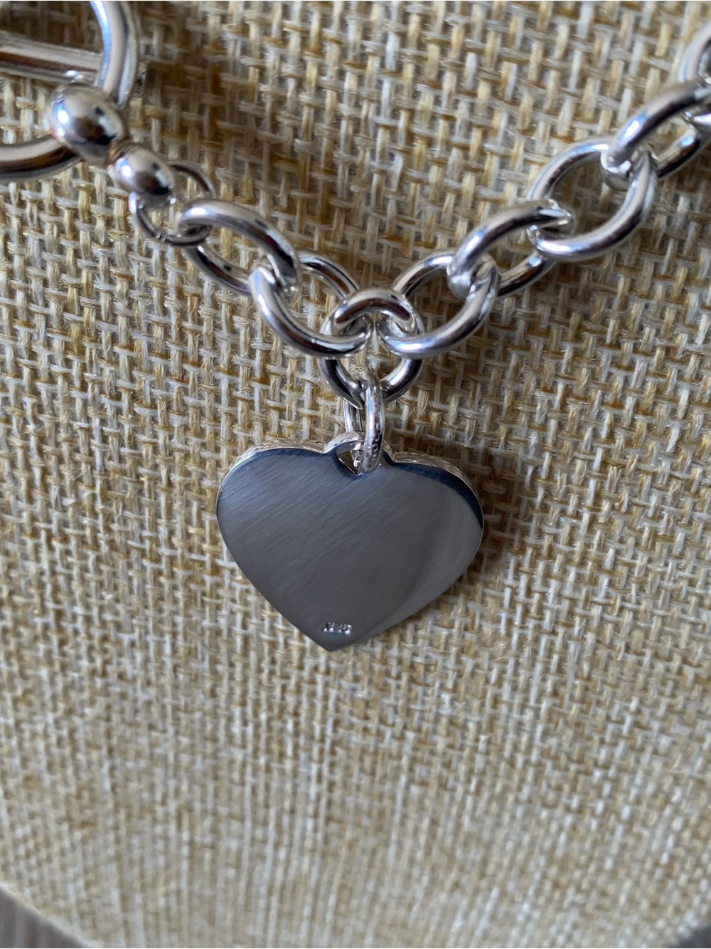 Unbranded SS Chunky Chain Necklace Featuring T-bar Toggle And Heart Tag Pendant - Picture 6 of 8